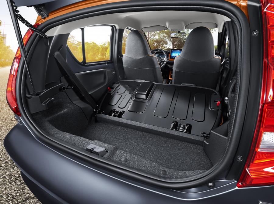 Багажник BYD e1 2019 года  (фото 14 из 22)